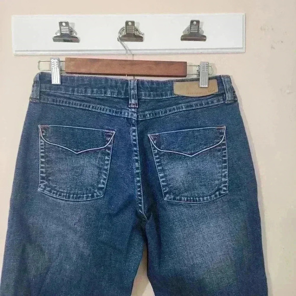 P5006 Christopher Blue  medium denim Capri  denim jeans size 32/8 nwot - Picture 7 of 7